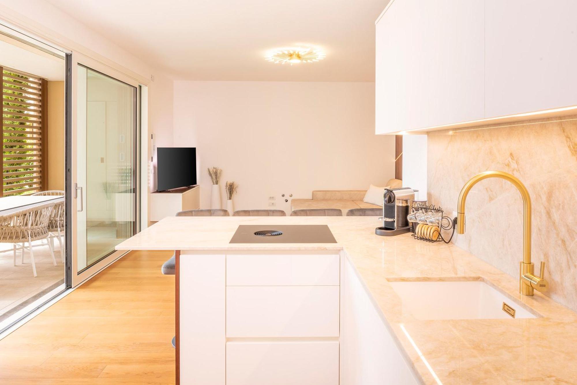 Lifestyle Apartments Dante Bardolino Extérieur photo