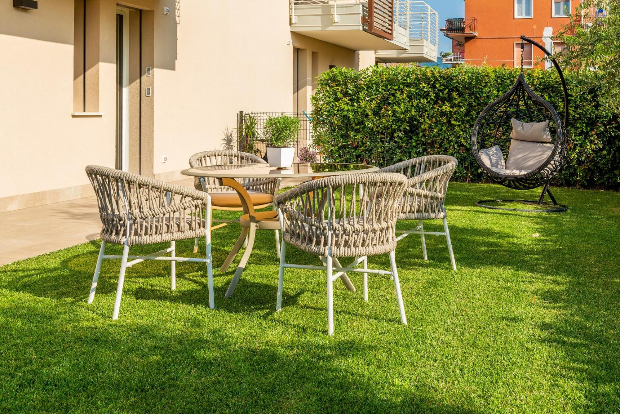 Lifestyle Apartments Dante Bardolino Extérieur photo